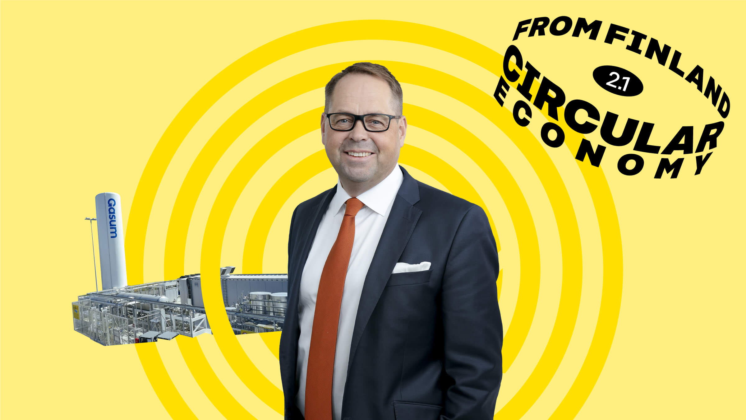 Gasum's vice president Johan Grön on a yellow background with factory parts.